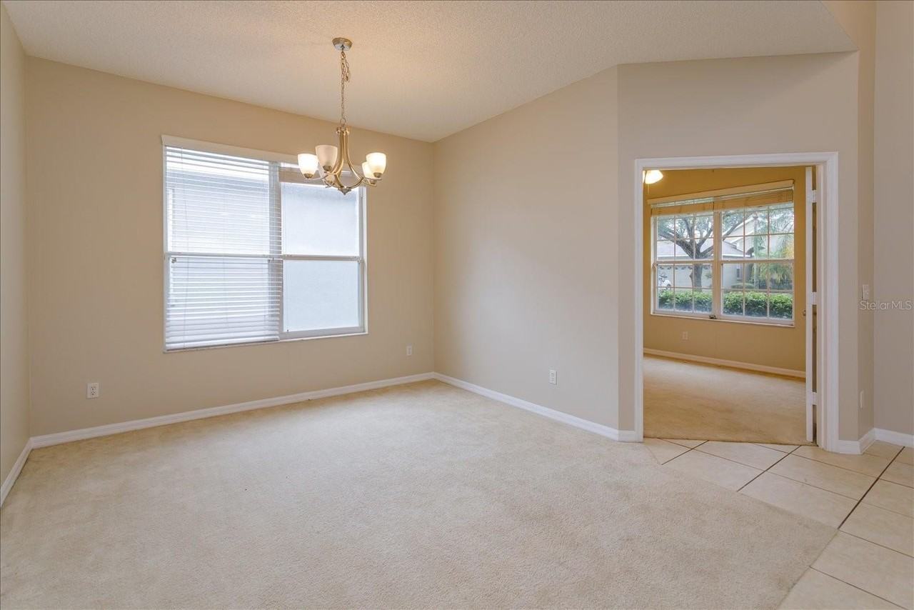5537 Burlwood Dr - Photo 5 of 32