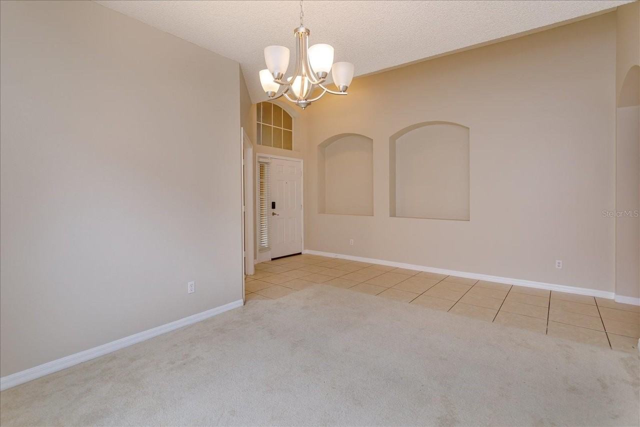 5537 Burlwood Dr - Photo 6 of 32