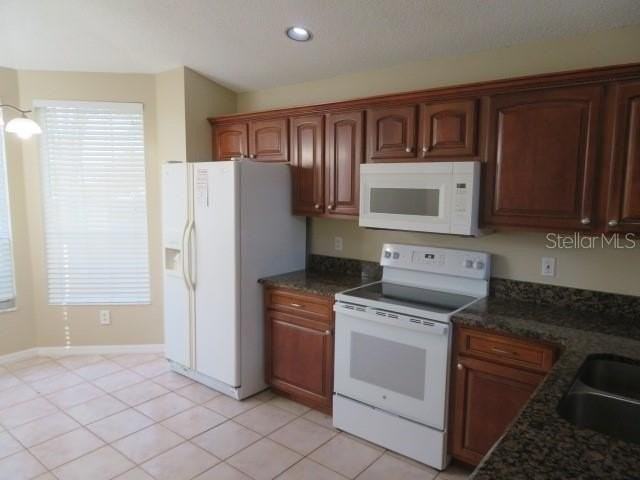 1271 Erdman Ct - Photo 6 of 50