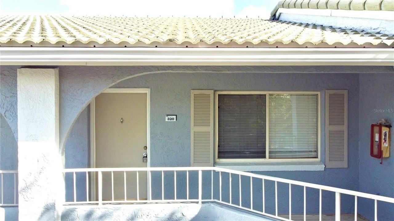 120 Blue Point Way #320