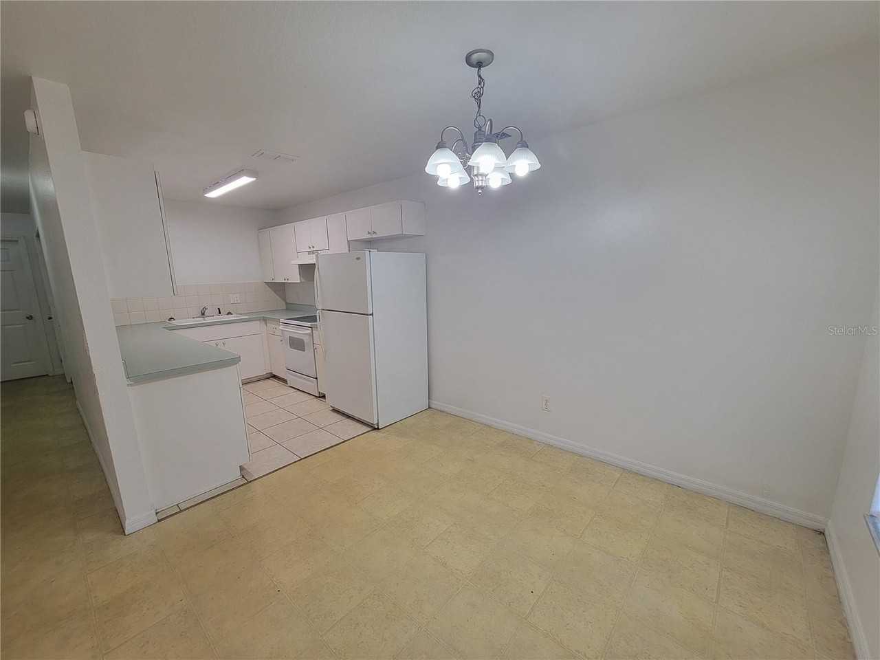 15755 Sw 33rd Avenue Rd #1 - Photo 5 of 9