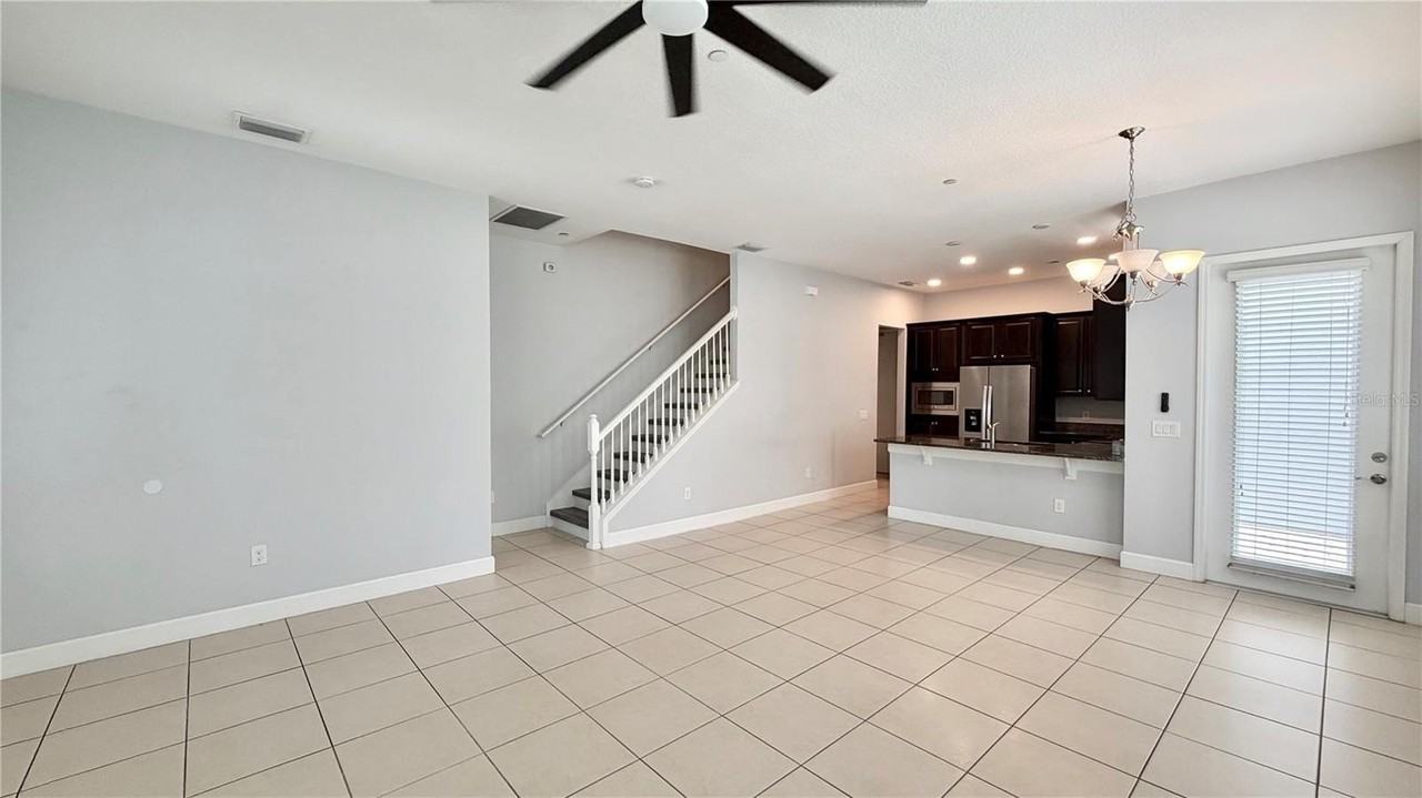 8348 Tavistock Lakes Blvd - Photo 3 of 28