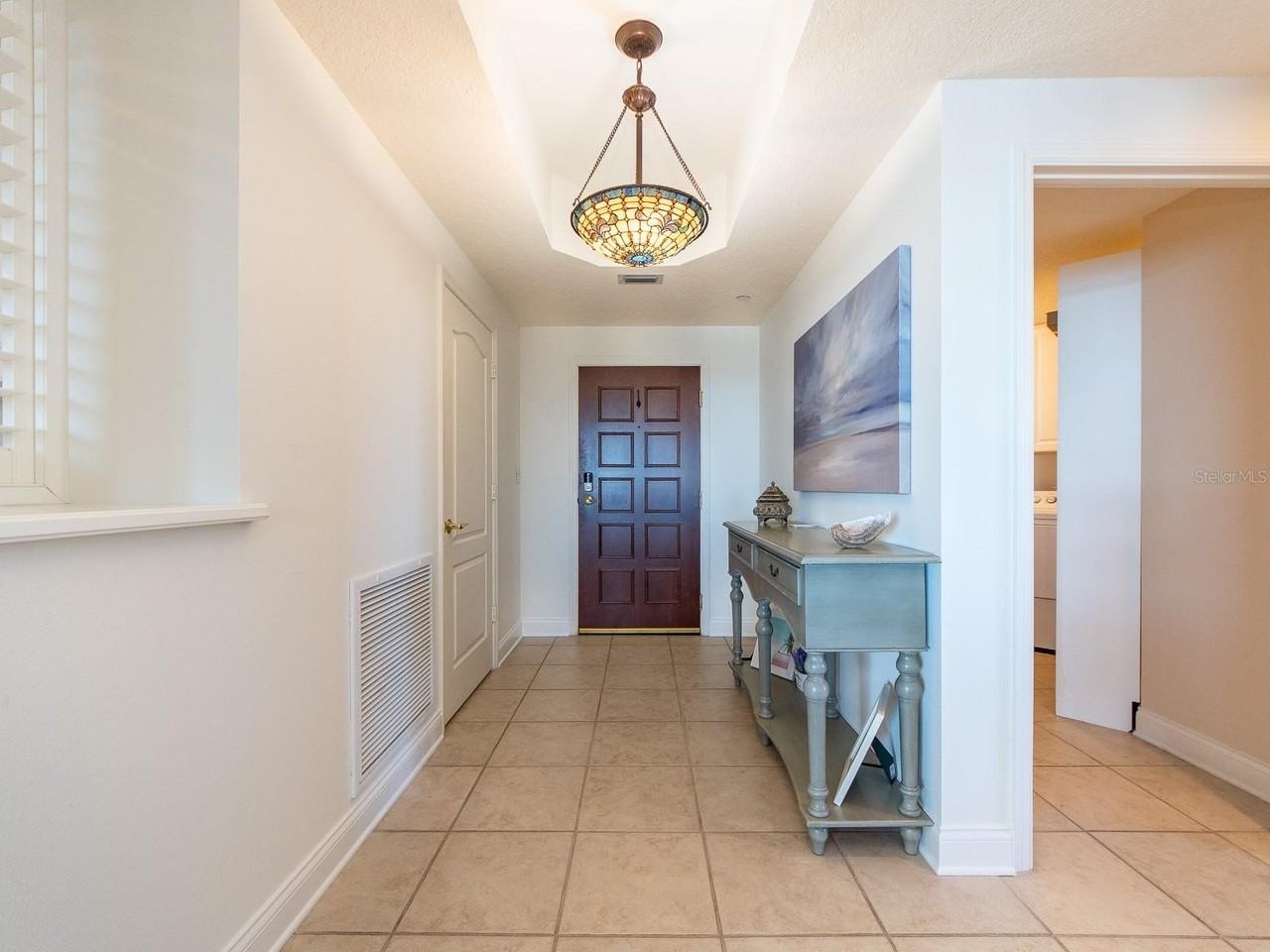 521 Mandalay Ave #410 - Photo 3 of 45