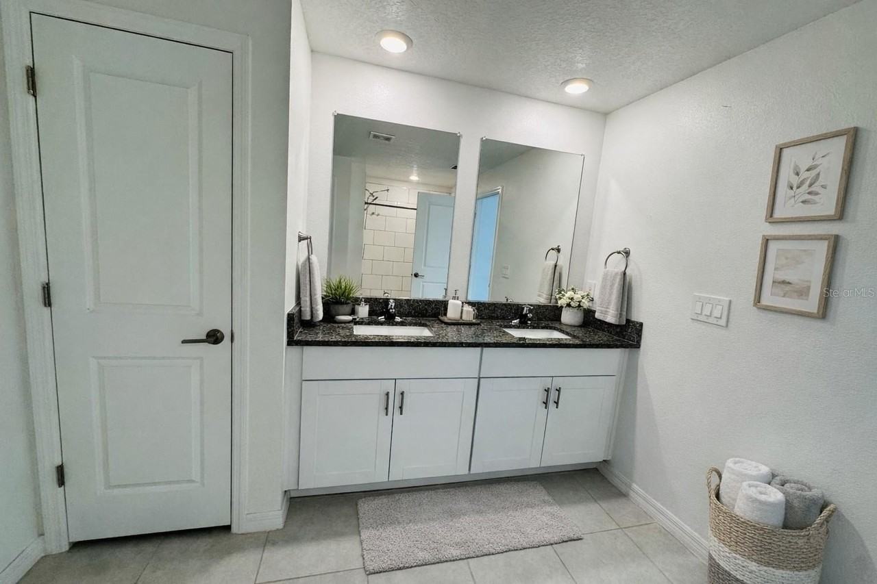 13181 Garnet Raspberry Ave - Photo 6 of 10