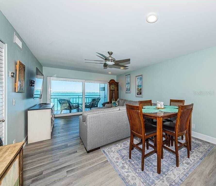 6265 Sun Blvd #309 - Photo 6 of 19
