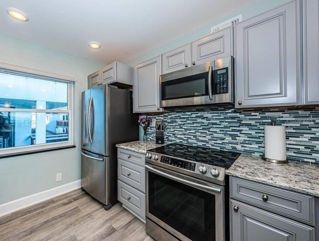 6265 Sun Blvd #309 - Photo 7 of 19