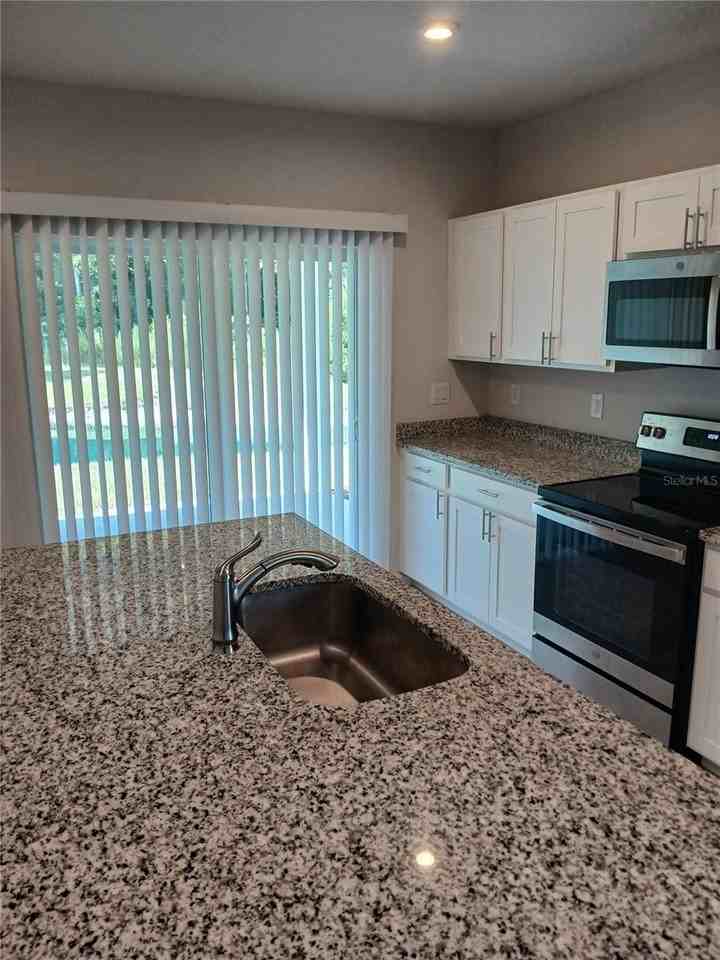 12316 Grizzly Ln - Photo 5 of 18