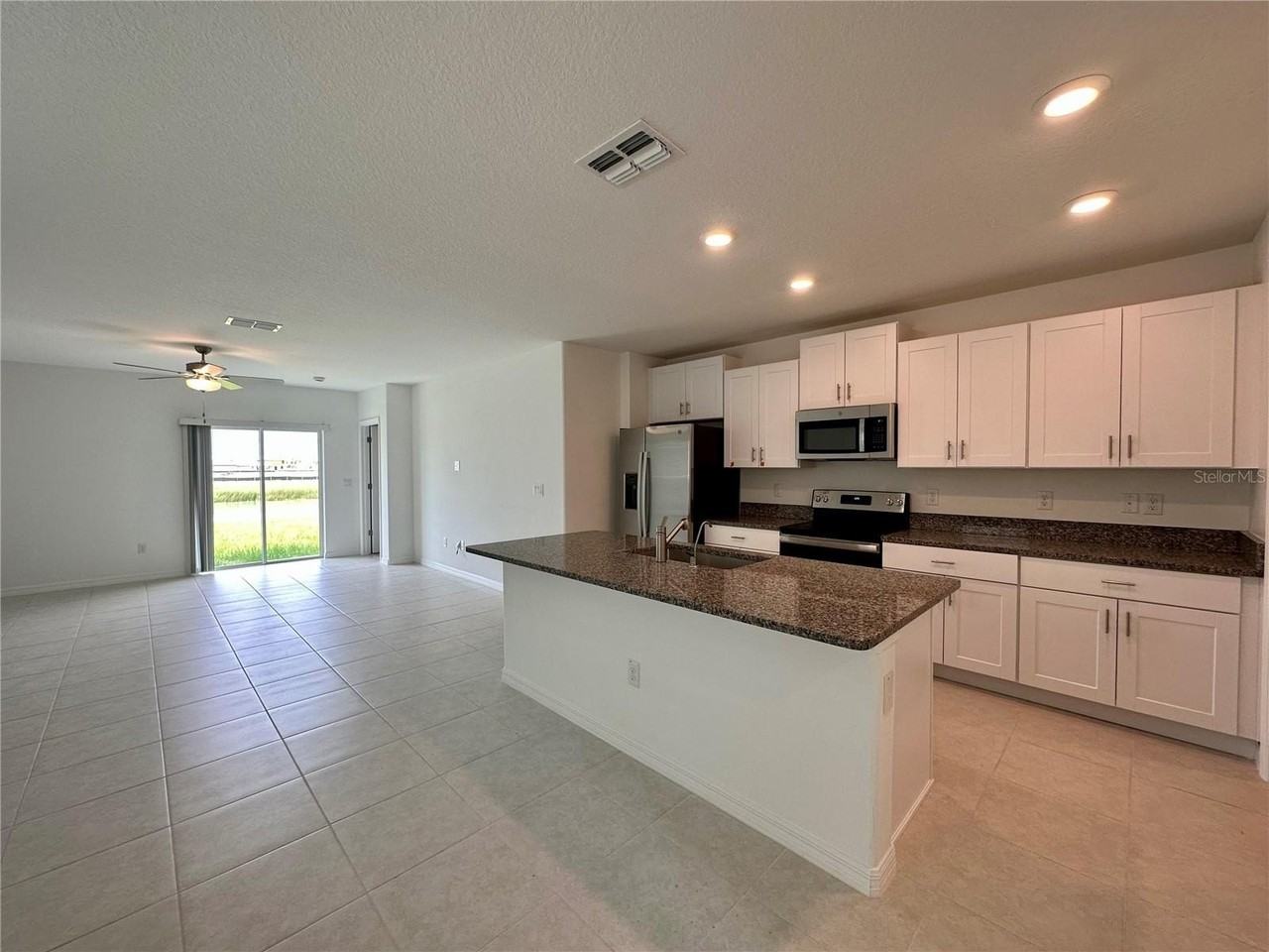 11131 Radiant Shore Loop - Photo 4 of 39