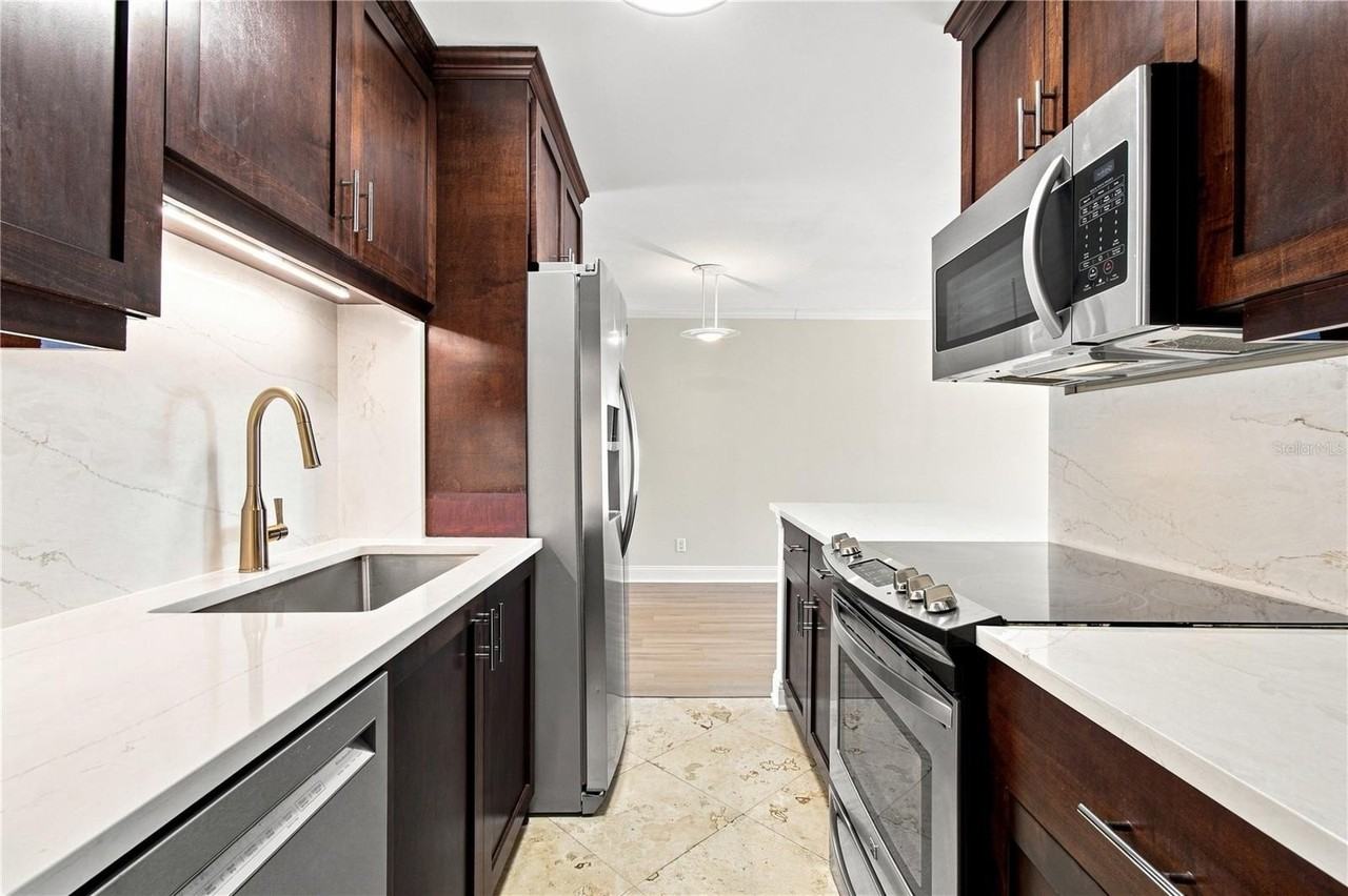 3325 Bayshore Blvd #A12 - Photo 3 of 28