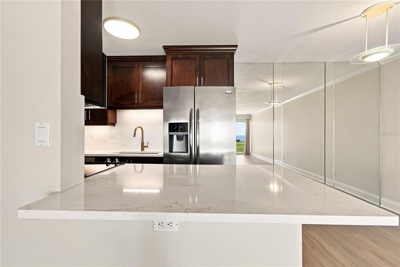 3325 Bayshore Blvd #A12 - Photo 6 of 28