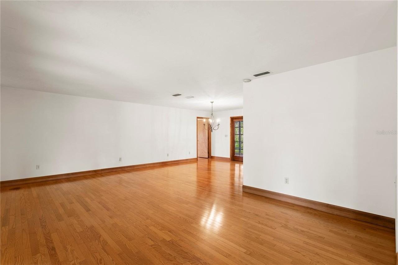 3101 Walnut St Ne - Photo 7 of 48