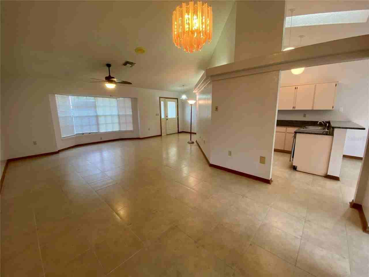 8201 Rhanbuoy Rd - Photo 5 of 30