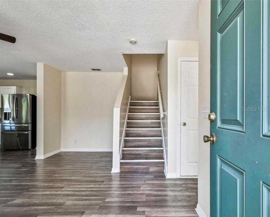 2520 Colony Reed Ln - Photo 3 of 21