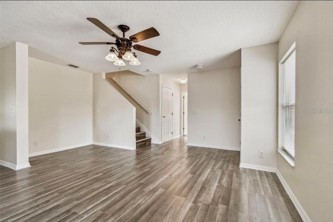 2520 Colony Reed Ln - Photo 6 of 21