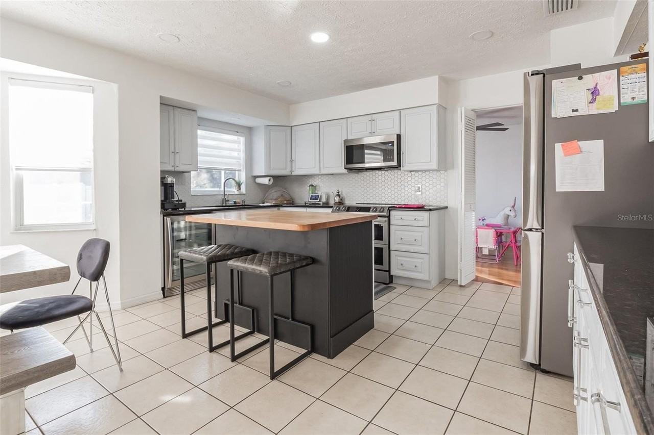 4204 Elba Pl - Photo 7 of 18