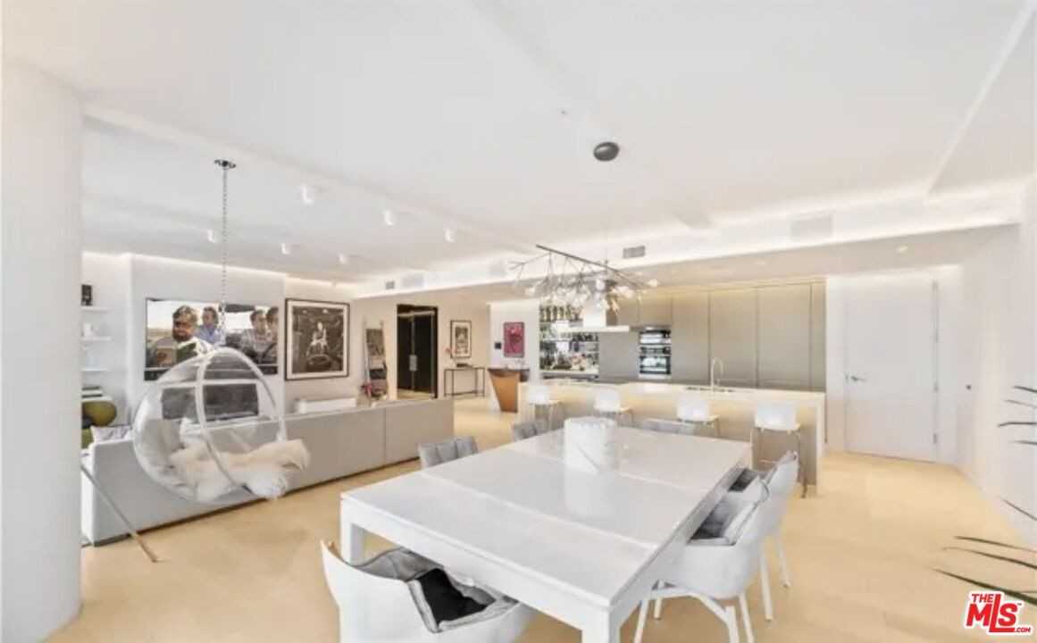 6250 Hollywood Blvd #12D - Photo 4 of 8