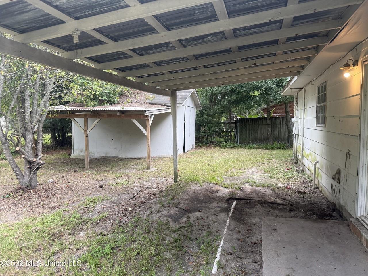 2008 Clemson Cir - Photo 3 of 12