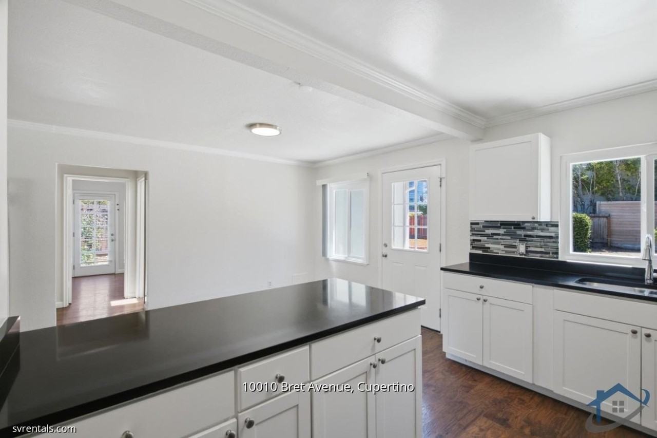 10010 Bret Ave - Photo 5 of 24