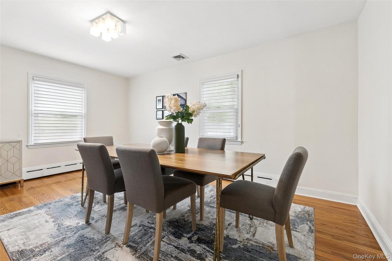 101 Lefferts Rd - Photo 6 of 33
