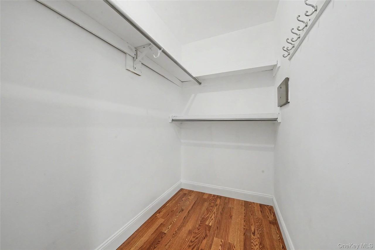 46 Homewood Ave #1L - Photo 7 of 11