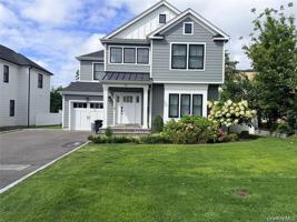 featured image of 5 Madison Pl