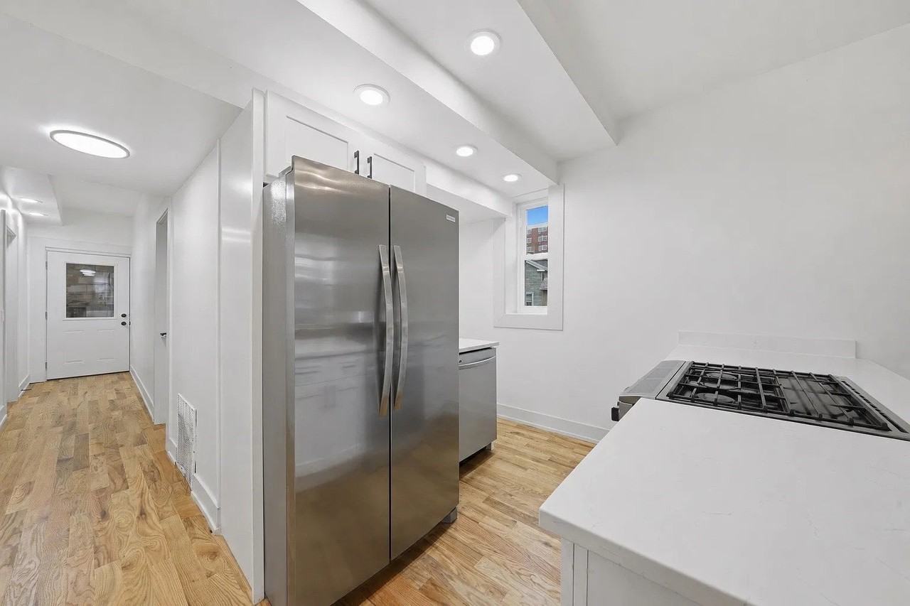 1514 W Fry St #1 - Photo 5 of 14