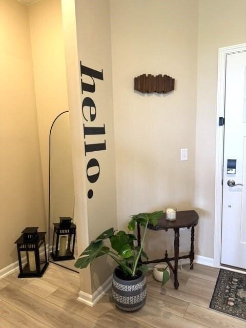 341 Red Oak Cir - Photo 2 of 19