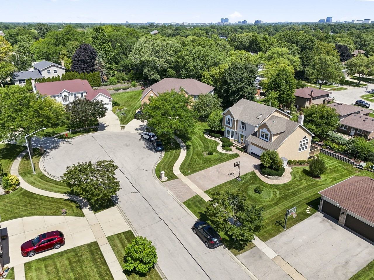 707 Republic Ct - Photo 3 of 36