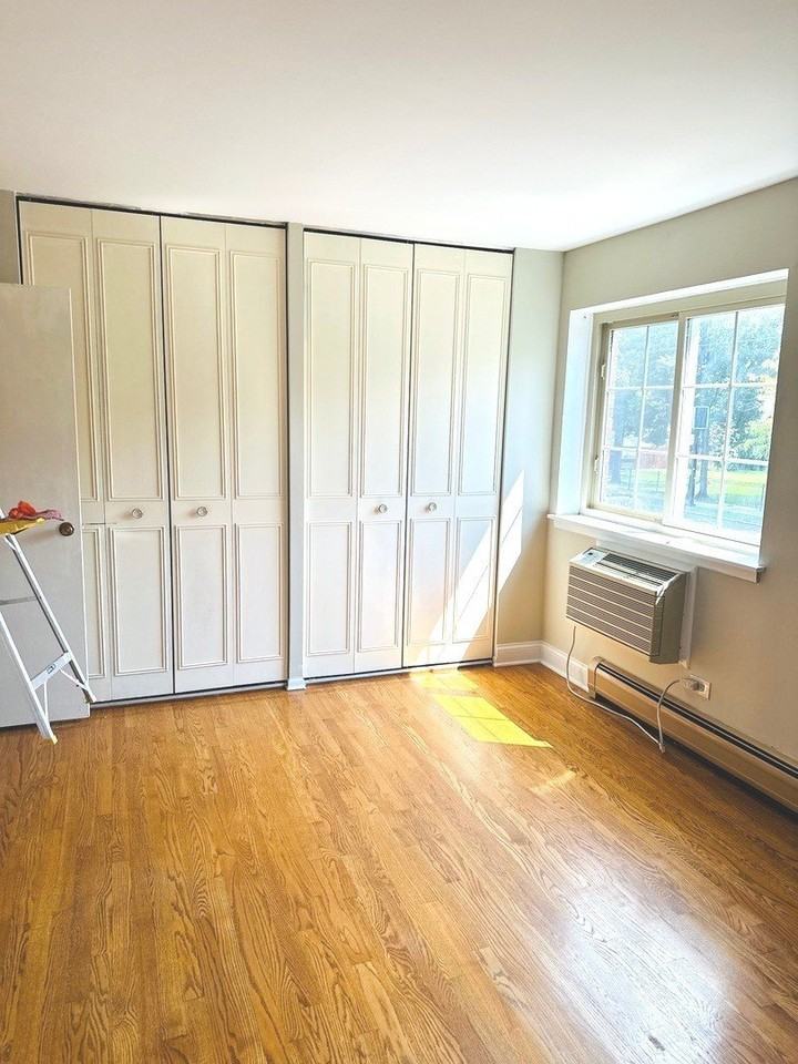 6300 W Irving Park Rd #202 - Photo 5 of 8