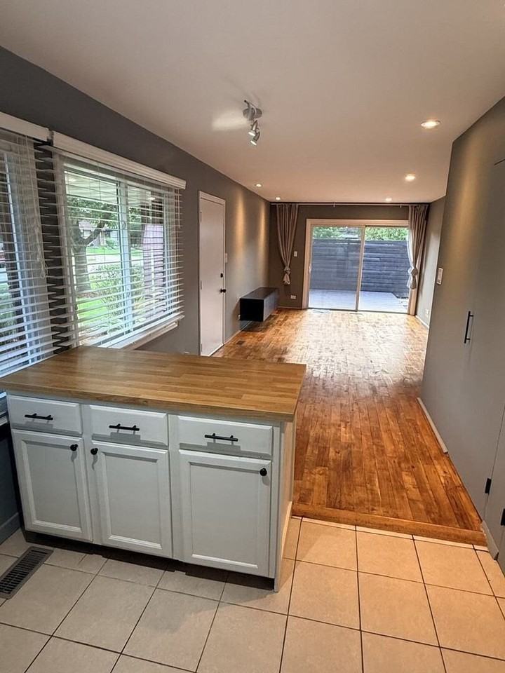 5561 Court F #5561 - Photo 7 of 15