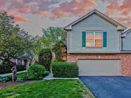 featured image of 121 Commons Ct