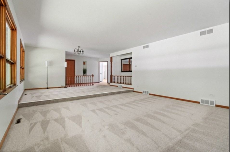 2720 N Bayview Ln - Photo 6 of 28