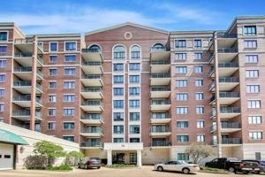 featured image of 750 Pearson St #407