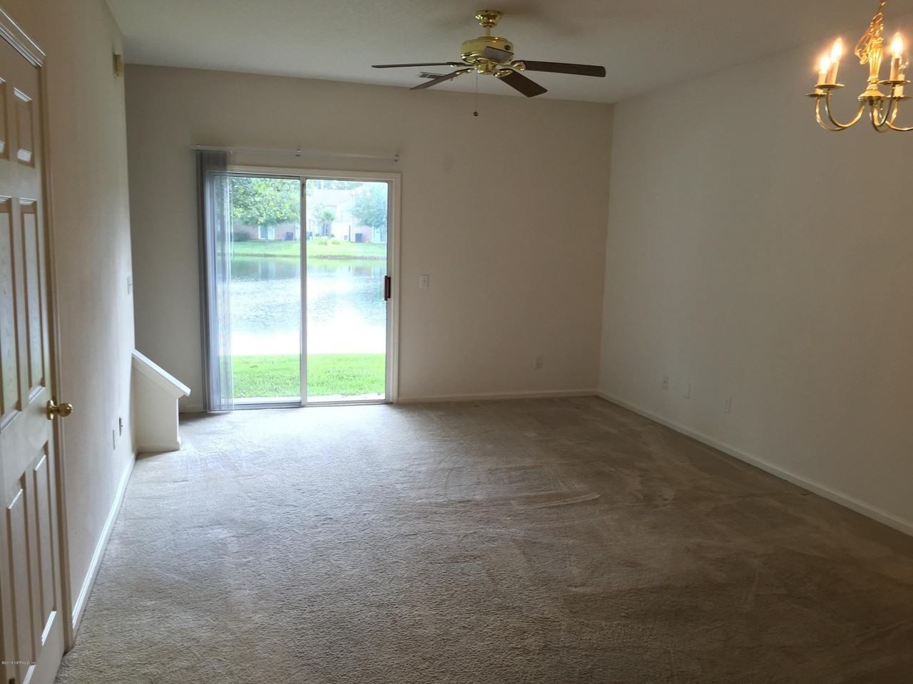 894 Scrub Jay Dr - Photo 2 of 14
