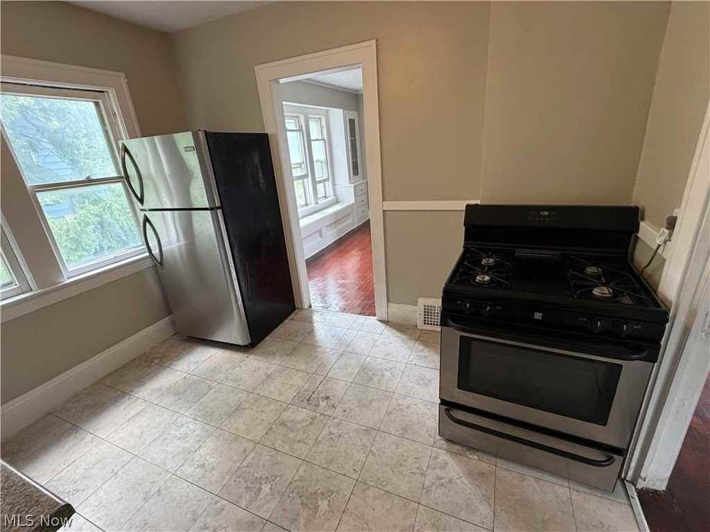 9703 Park Heights Ave - Photo 6 of 18