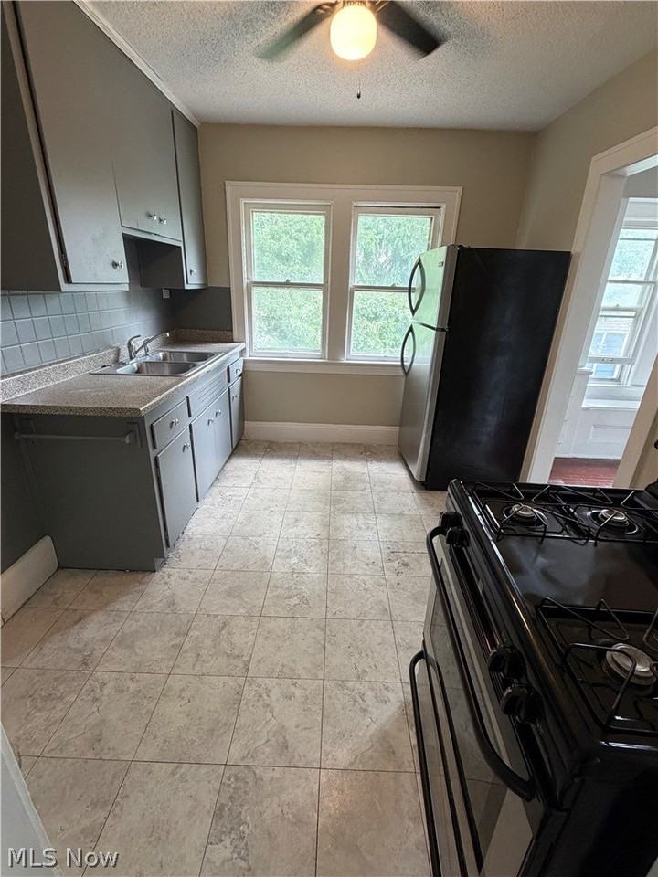 9703 Park Heights Ave - Photo 7 of 18
