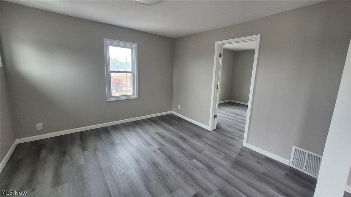 3278 W 117th St #UP - Photo 7 of 19