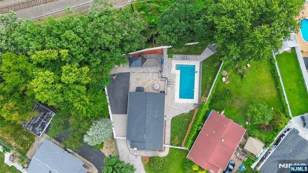 26 Dapp Ct - Photo 4 of 50
