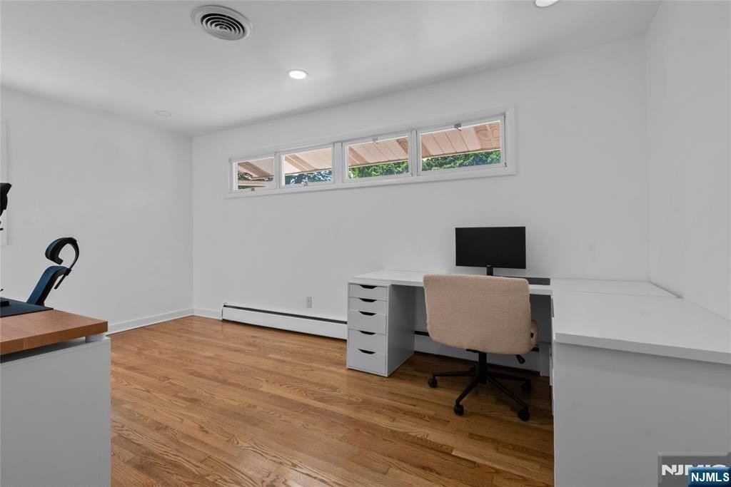 26 Dapp Ct - Photo 5 of 50
