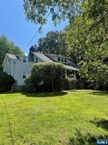 606 Wyckoff Ave #A - Photo 1 of 1