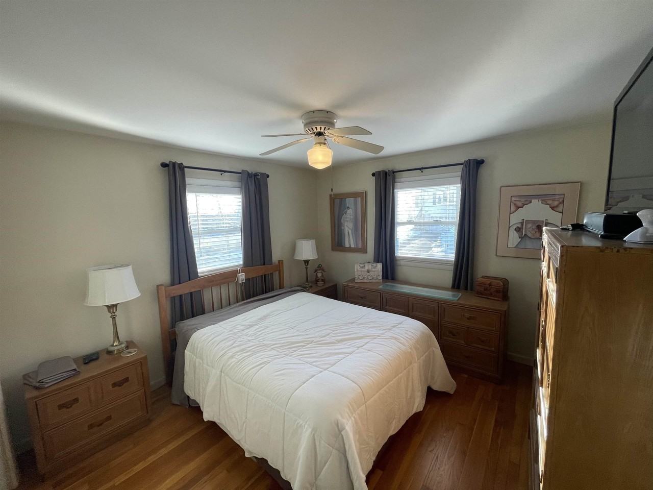 142 Constant St - Photo 7 of 13