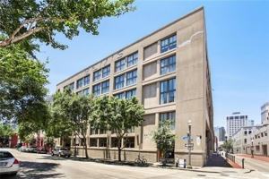 featured image of 333 Julia St #406