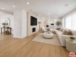 5953 Oakdale Ave - Photo 5 of 8