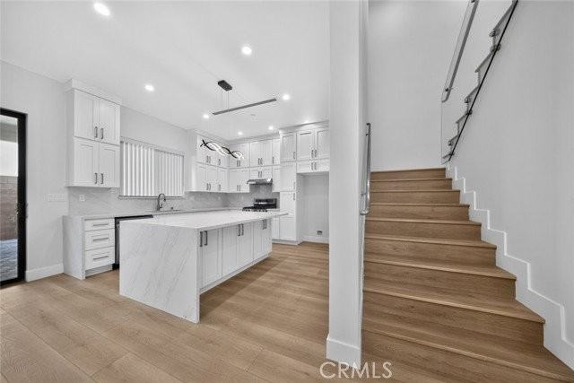 7942 Ethel Ave - Photo 6 of 8