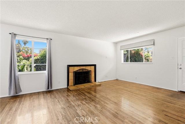 4450 Matilija Ave - Photo 4 of 6