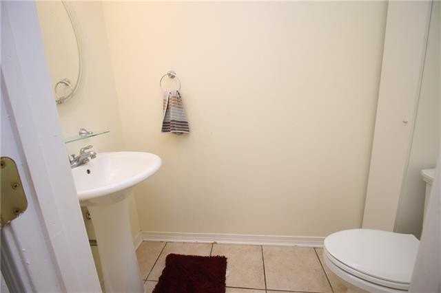 1617 42nd St #D - Photo 6 of 14