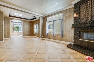 4520 Fulton Ave #5 - Photo 3 of 8