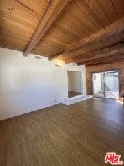 7359 Amestoy Ave - Photo 3 of 8