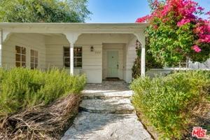 featured image of 11951 Landale St