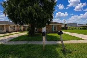 featured image of 8506 Valor Dr